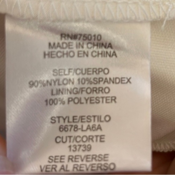 NWT-City Triangles-L-white-lace-spaghetti straps, baby doll dress with pockets. - Picture 5 of 8